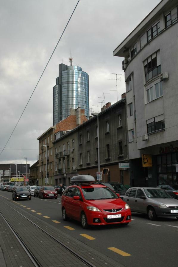 Apartman E5 Zagreb Exteriör bild